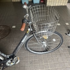 【前後新品タイヤ交換済み】大人用自転車 27インチ、6段ギア、鍵付き、カゴ付きの画像