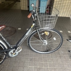 【前後新品タイヤ交換済み】大人用自転車 27インチ、6段ギア、鍵付き、カゴ付きの画像