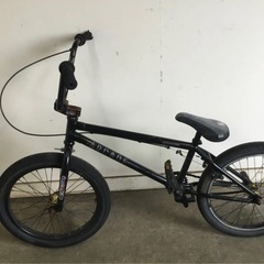 △ q 岐阜発/ WE THE PEOPLE/ ARCADE/ BMX/ 自転車/ 20インチ/ ジャイロなし/ ペグ1個のみ/ 走行確認/ 現状品/ 管05s/ R7.7/12 △の画像