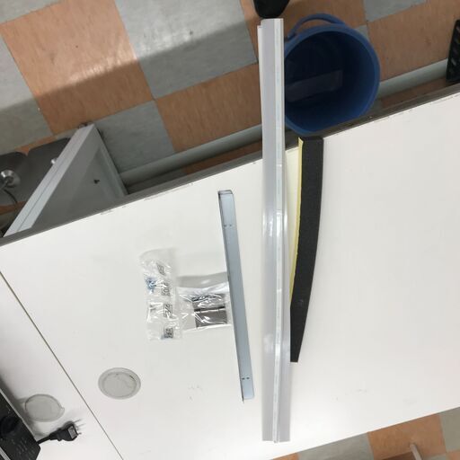 ｼﾞｬﾝｸﾞﾙｼﾞｬﾝｸﾞﾙ金沢店】ウインドエアコン コイズミ KAW-1622  ※当店3ヶ月保証