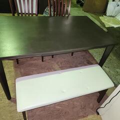 ダイニングテーブルセットの画像