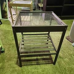 IKEA NESNA サイドテーブルの画像