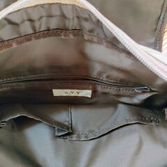 a.v.v　斜め掛けバック👜（状態キレイです😊）の画像