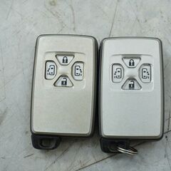 トヨタ ヴェルファイア 2.4Z🚗　嬉しい後席モニター付き📺✨の画像