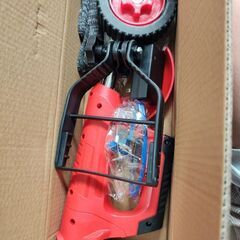 🔶新品🔶 草刈り機 充電式 バッテリー2個の画像