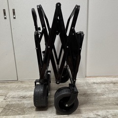 決まりました！美品！キャリーワゴン150kg耐荷重 アウトドアワゴン 折りたたみ式大容量　キャンプバーベキュー海水浴　キャリーカート　ワンタッチ　黒ブラック　BBQ フェス　の画像