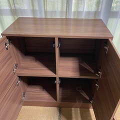 【お譲り先決まりました】扉付き収納の画像