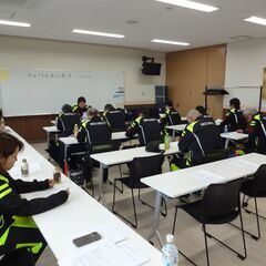 お盆明けから貴方も交通誘導警備員になりませんか？の画像