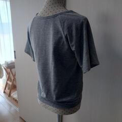 ［8/18］美品　UNIQLO　エアリズム　リラックスＴの画像
