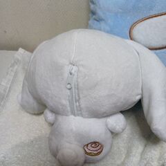 シナモロール　BIGクッション＆ぬいぐるみBIGポーチの画像