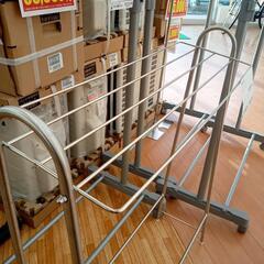 【リユースのサカイ八街店】★ジモティ割あり★ 物干しラック　シルバー　クリーニング済　YJ6913の画像
