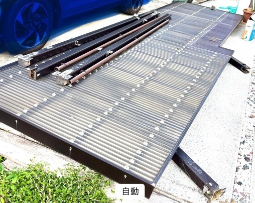 アルミ　ルーフバルコニー！駐車場にも！