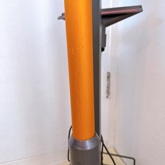ダイソン Dyson V8 Fluffy Extra 掃除機　の画像