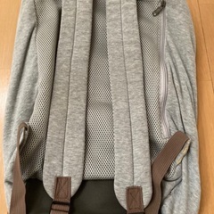 ｢その他お品物ご購入の方無料｣グレー リュック  の画像
