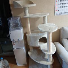 キャットタワー　未使用　展示品　定価26000円