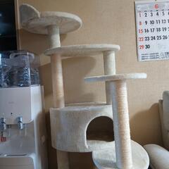 キャットタワー　未使用　展示品　定価26000円の画像