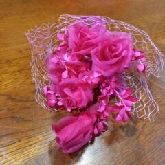 コサージュ　薔薇の画像
