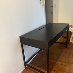 ALEX アレクス デスク ブラック132x58 cmの画像