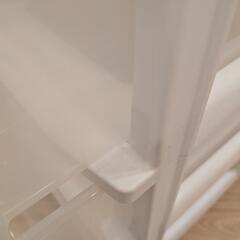 3段衣装ケースの画像