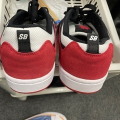 NIKE SB ALLEYOOP 28.5cmの画像