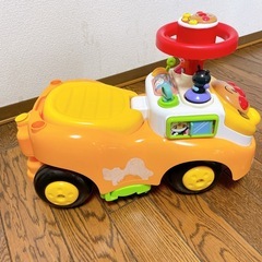 アンパンマン　乗れる車　よくばりビジーカーの画像