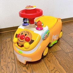 アンパンマン　乗れる車　よくばりビジーカーの画像