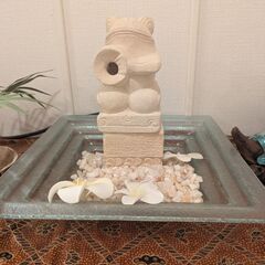 カエルの石彫刻噴水（バリガラス、パラスストーン製）※アジアン雑貨、バリ雑貨の画像