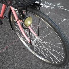 中古自転車３６４３　前後タイヤ新品！　２６インチ　ギヤなし　ダイナモライト　ベルト駆動の画像
