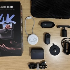 【美品】Insta360 GO 3S 128GB ミッドナイトブラック 付属品多の画像
