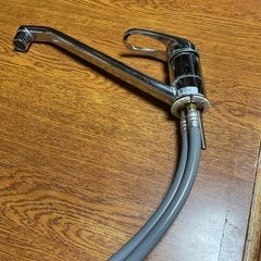 台所用　混合水栓金具蛇口の画像