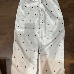 GU パジャマ 上下セットの画像