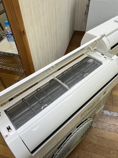 売り切れ御免!! 家庭用ルームエアコン HITACHI 2021年 6畳 RAS-D22L 