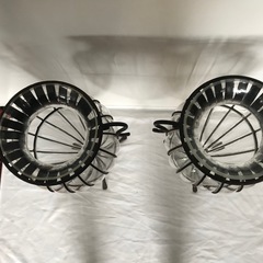 ガラス製(鉄枠)アンティーク花瓶  2個セットの画像