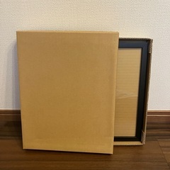 額縁　黒　八切りサイズの画像