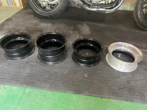 ダックス　モンキー　シャリー　ゴリラ