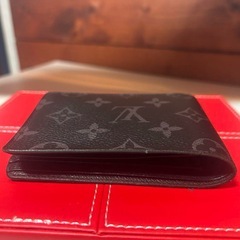 ルイヴィトン　
二つ折り財布 の画像