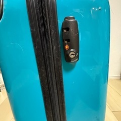 スーツケースの画像