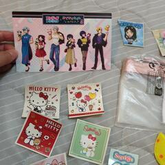 SHEINポーチ＆ヘアゴム★ハローキティシールなどの画像