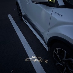個人分割相談可　トヨタ　CH-R ハイブリッド　TRDエアロ　車検ありの画像
