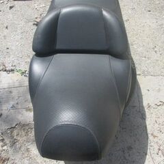 スカイウェイブ400　CK42A　純正シートの画像