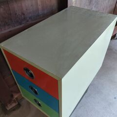 収納ケース スチールの画像