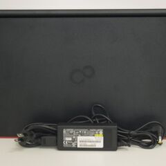富士通 Windows11 15.6型ノートPC SSD + WEBカメラ【メンテナンス済み】（0300285）の画像