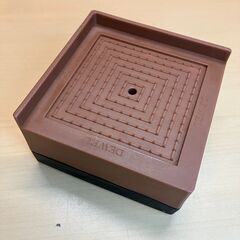 DEWEL 家電家具かさ上げパッド（ブラウン系）４個セットの画像