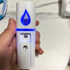 【処分予定】
【2度使用】ミニ加湿器機の画像
