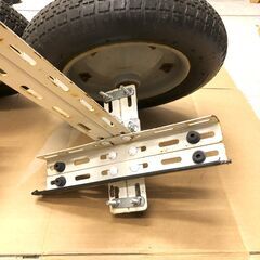 【再度 値下げ】ポータボート用　ドーリー　+　DIY　船外機スタンドの画像
