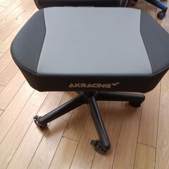 ★ジモティ割あり★ AKRacing AKレーシング　Pro-XV2 ゲーミングチェア　オットマン付 グレー/ブラック H×D×W クリーニング済み TK5918の画像