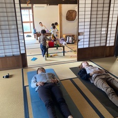 8,9月！子育て中のママに向けた古民家でゆったりヨガの画像