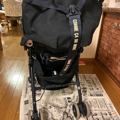 コムサのベビーカーの画像