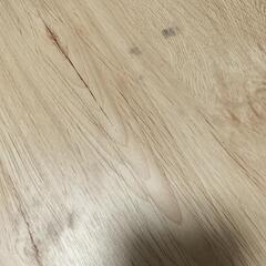 軽量ダイニングテーブルの画像