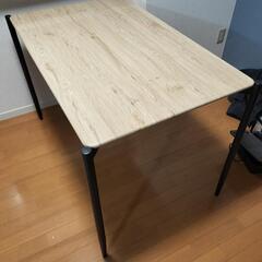 軽量ダイニングテーブル